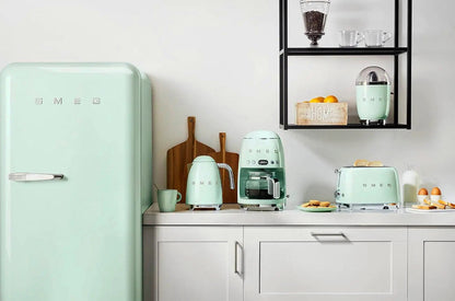 Smeg 50's Retro Style Drip Filter Coffee Machine, 10 Cups, Pastel Green